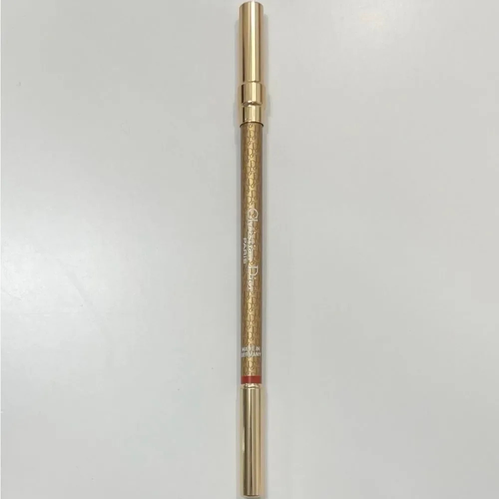 Dior 533 Tile Red Lipliner Pencil